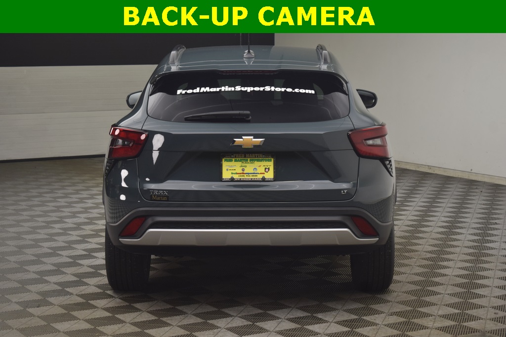 used 2025 Chevrolet Trax car, priced at $23,600