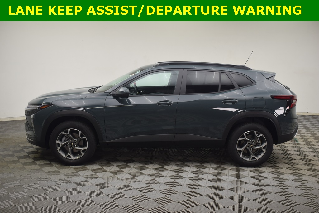 used 2025 Chevrolet Trax car, priced at $23,600