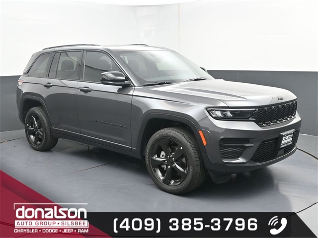 new 2025 Jeep Grand Cherokee car, priced at $41,120