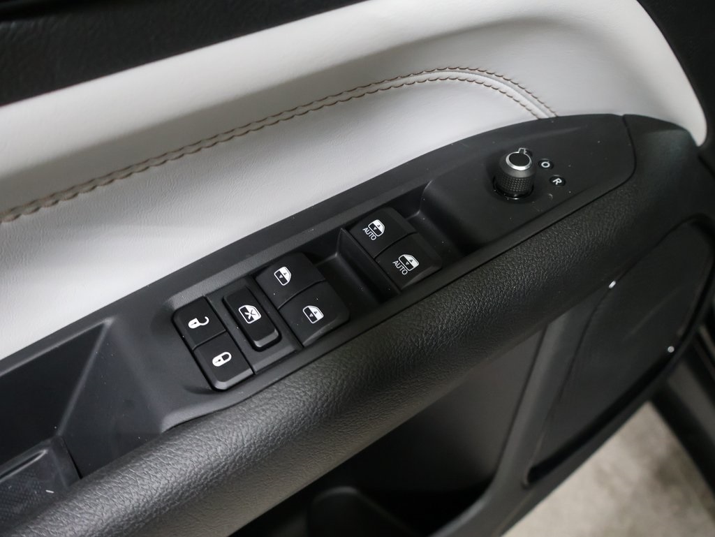 new 2025 Jeep Compass car, priced at $33,493