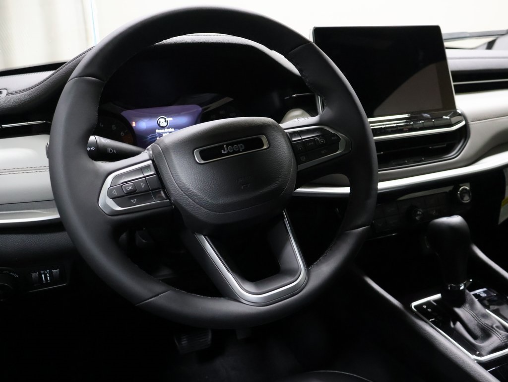 new 2025 Jeep Compass car, priced at $33,493