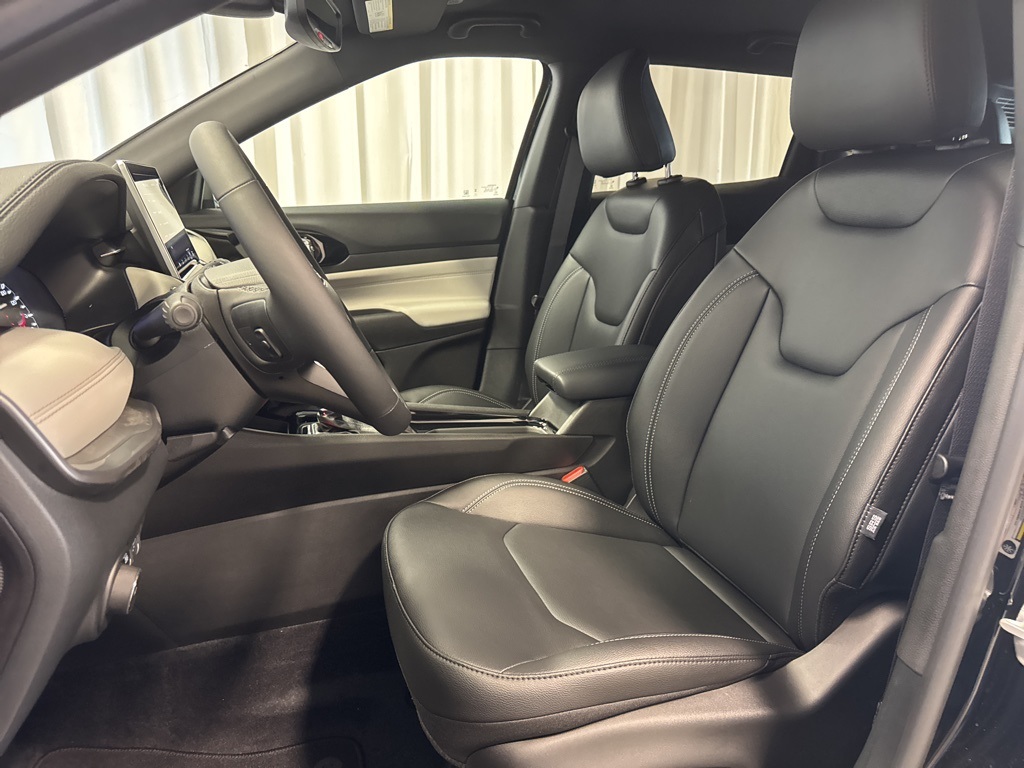 new 2025 Jeep Compass car, priced at $32,743
