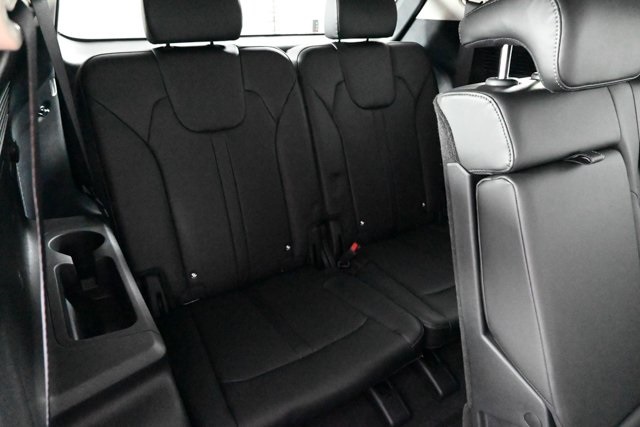 new 2025 Kia Sorento car, priced at $37,396