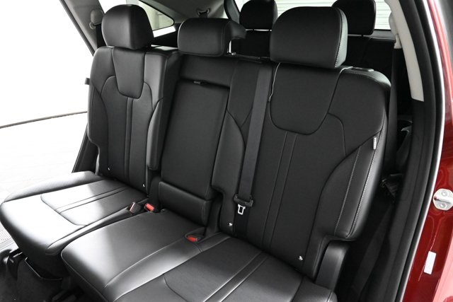new 2025 Kia Sorento car, priced at $37,396