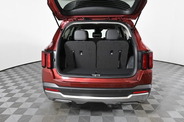 new 2025 Kia Sorento car, priced at $37,396