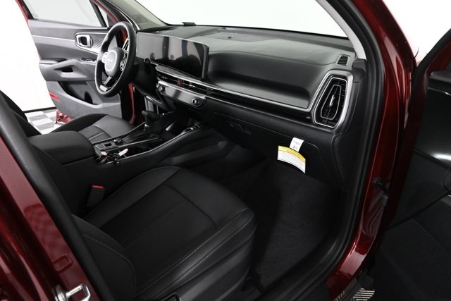 new 2025 Kia Sorento car, priced at $37,396
