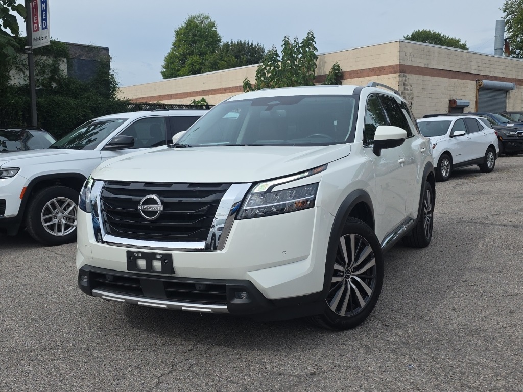 used 2022 Nissan Pathfinder car, priced at $26,895