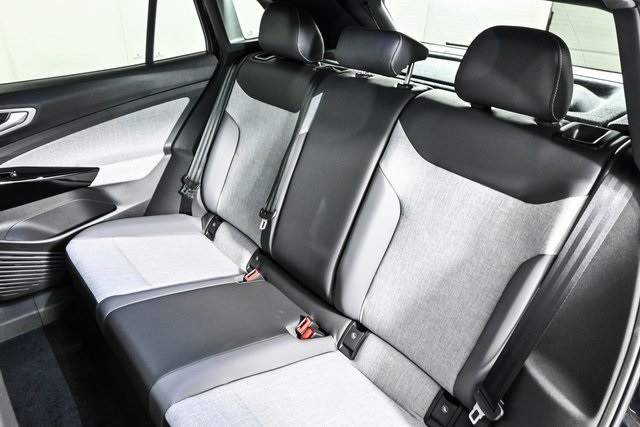 new 2025 Volkswagen ID.4 car, priced at $48,666
