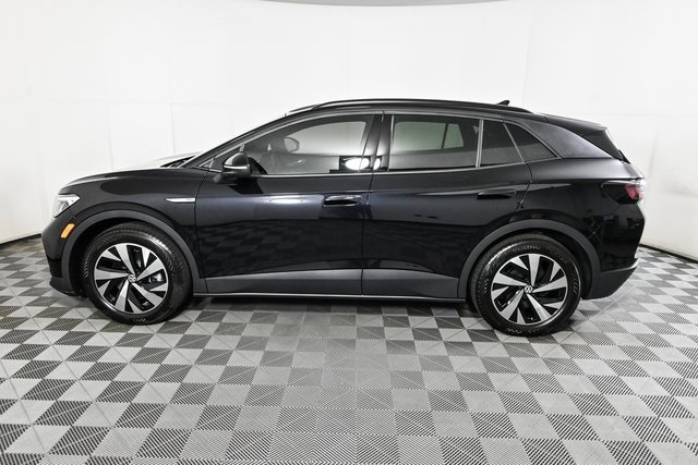 new 2025 Volkswagen ID.4 car, priced at $48,666