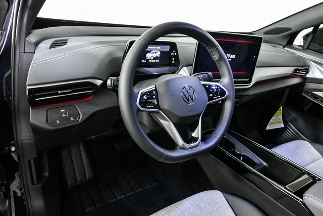new 2025 Volkswagen ID.4 car, priced at $48,666