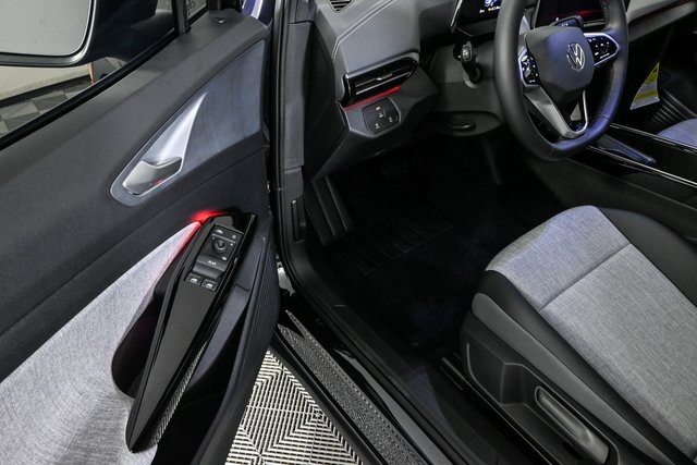 new 2025 Volkswagen ID.4 car, priced at $48,666