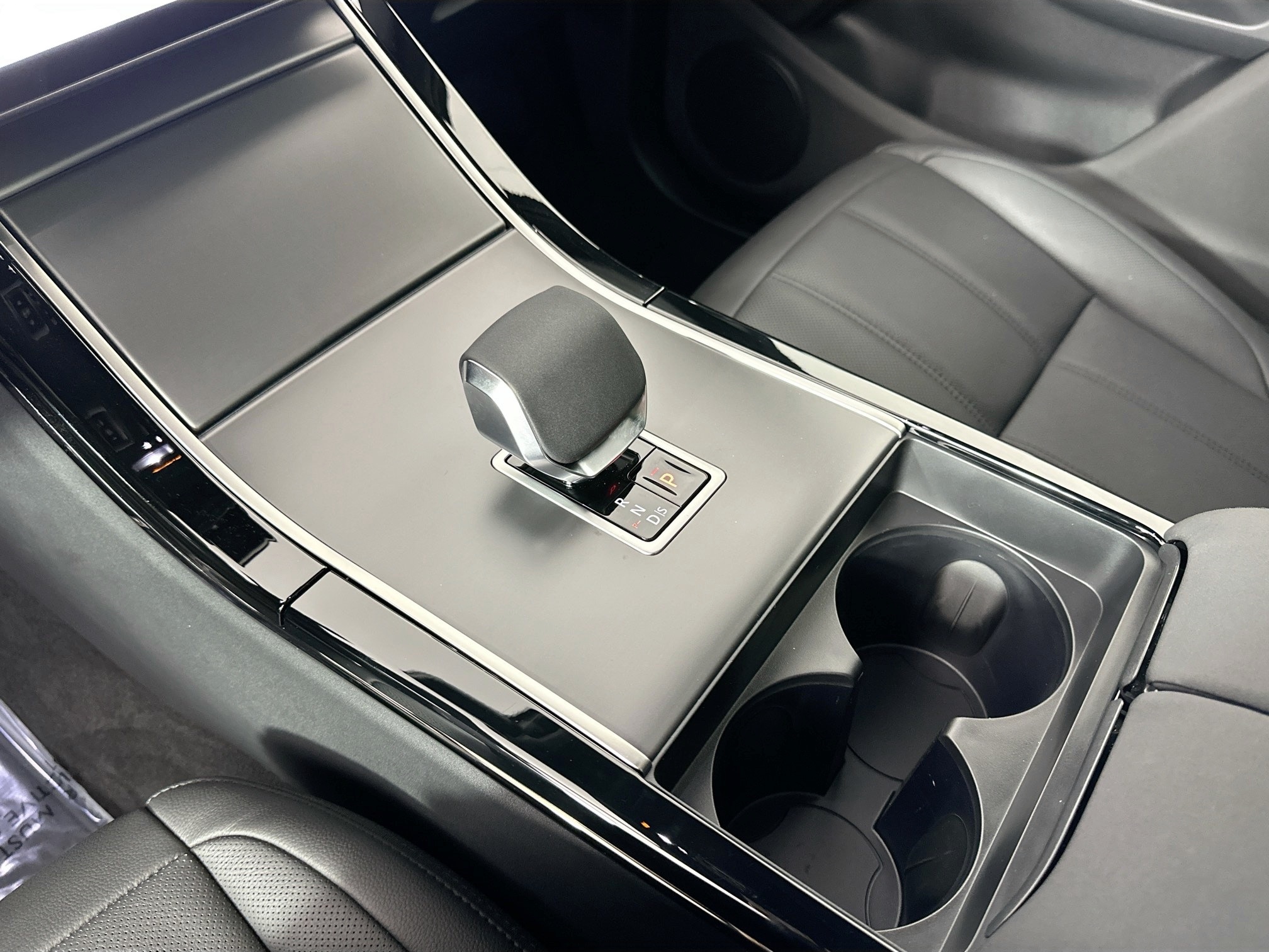 new 2026 Land Rover Range Rover Evoque car, priced at $55,950