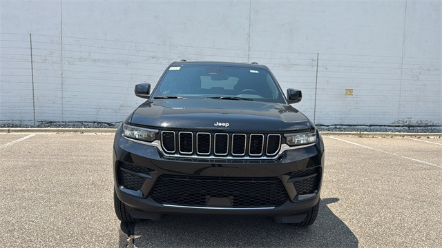 new 2025 Jeep Grand Cherokee car, priced at $42,848