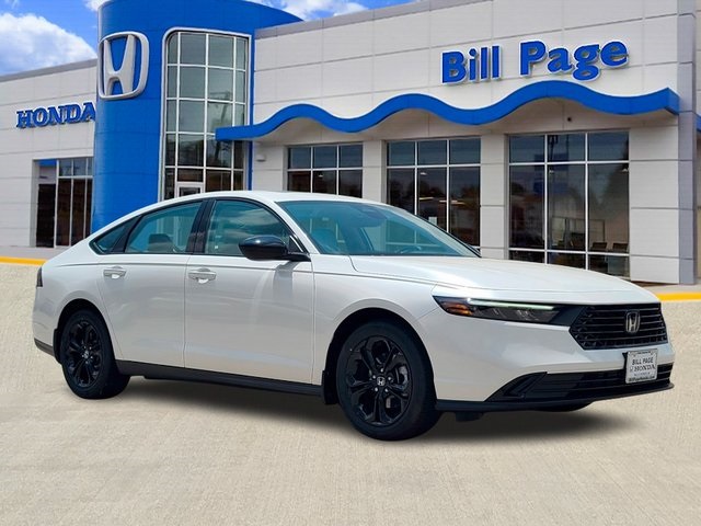 new 2025 Honda Accord car, priced at $31,015