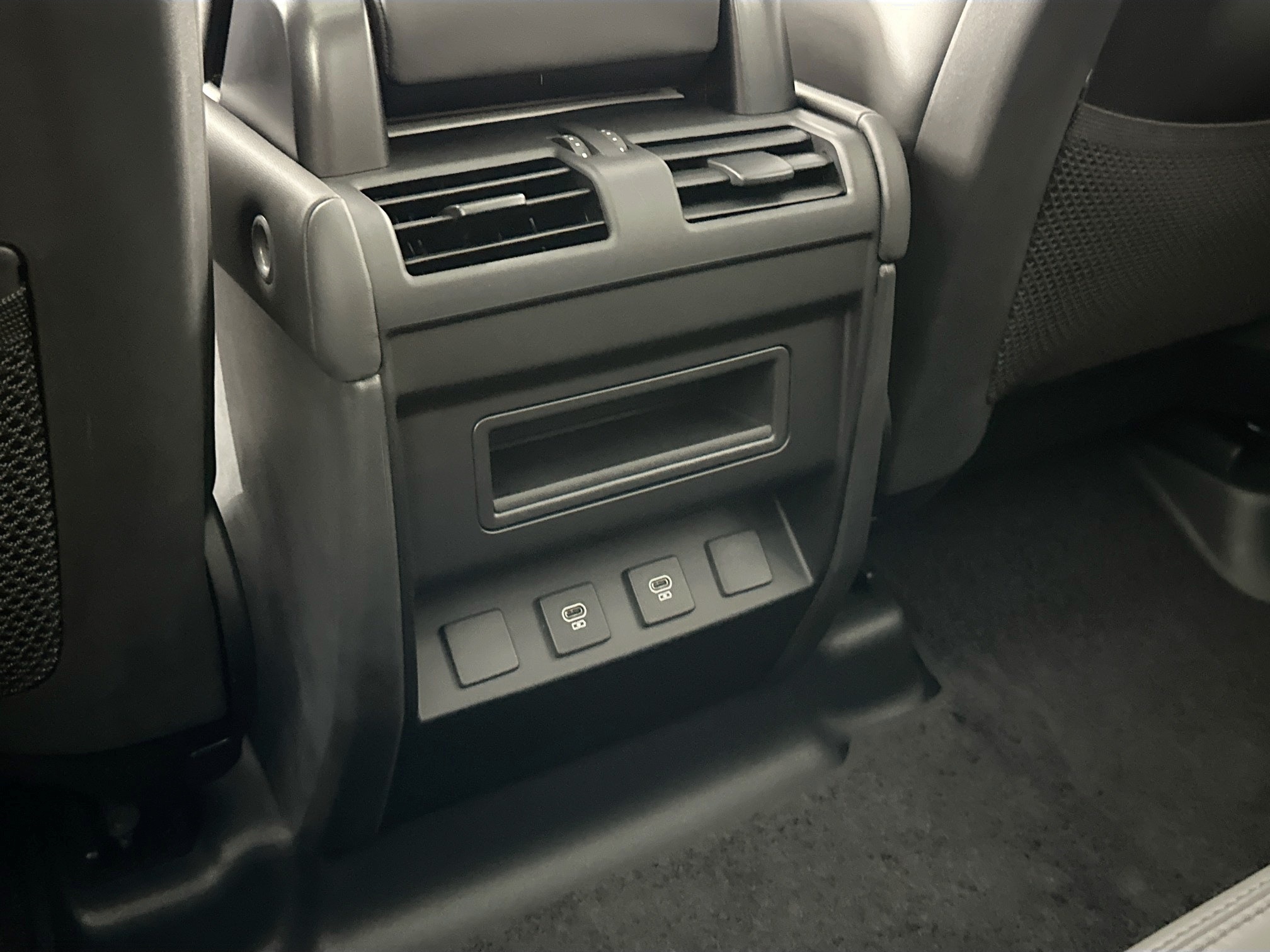 new 2025 Land Rover Defender 110 car, priced at $98,773