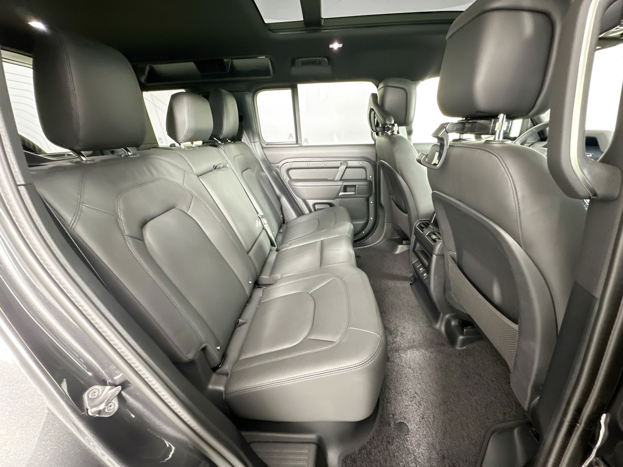 new 2025 Land Rover Defender 110 car, priced at $98,773