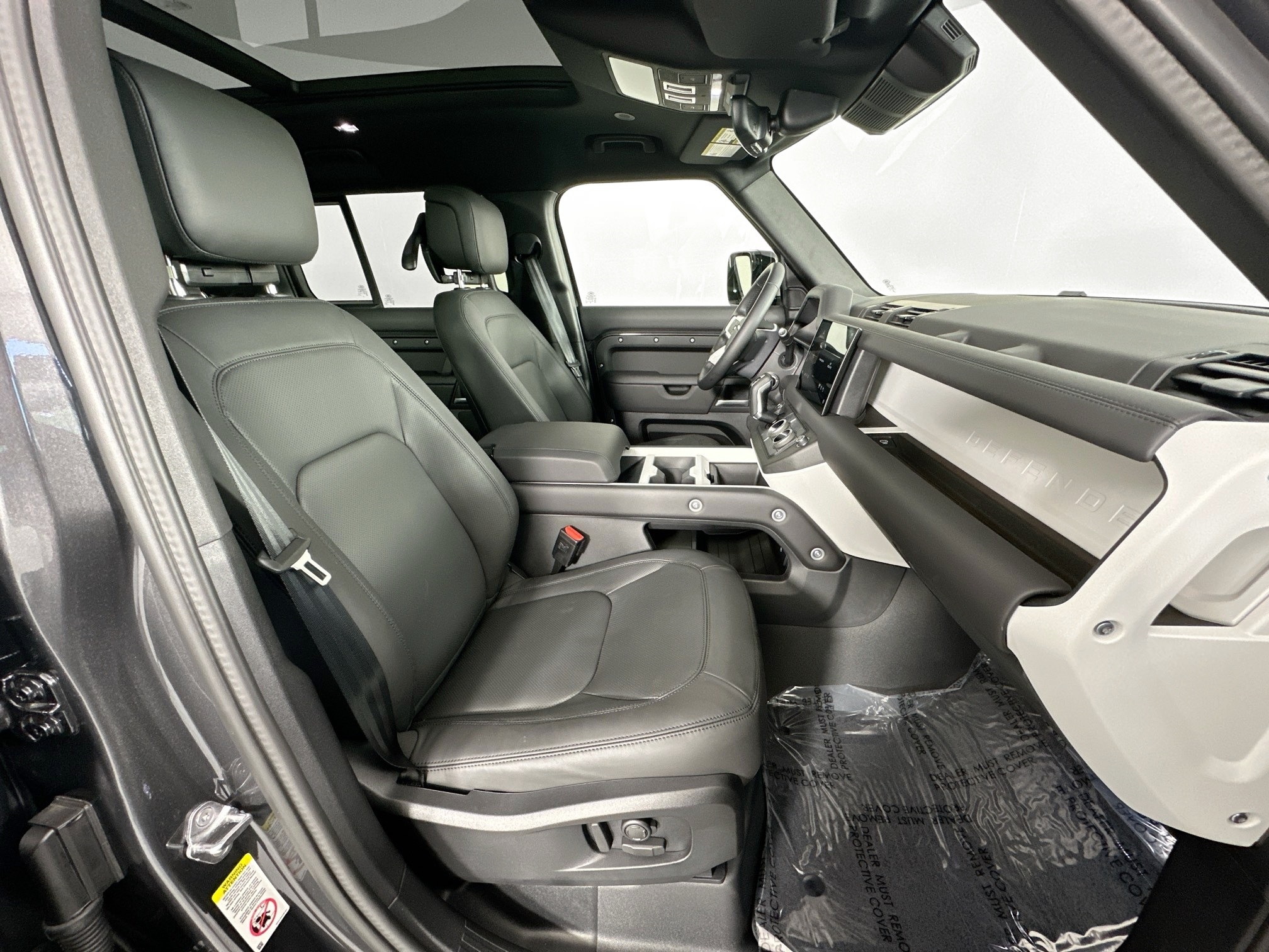 new 2025 Land Rover Defender 110 car, priced at $98,773