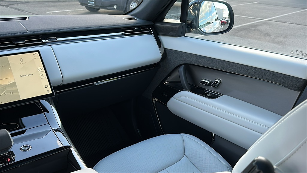 new 2025 Land Rover Range Rover Sport car, priced at $92,525