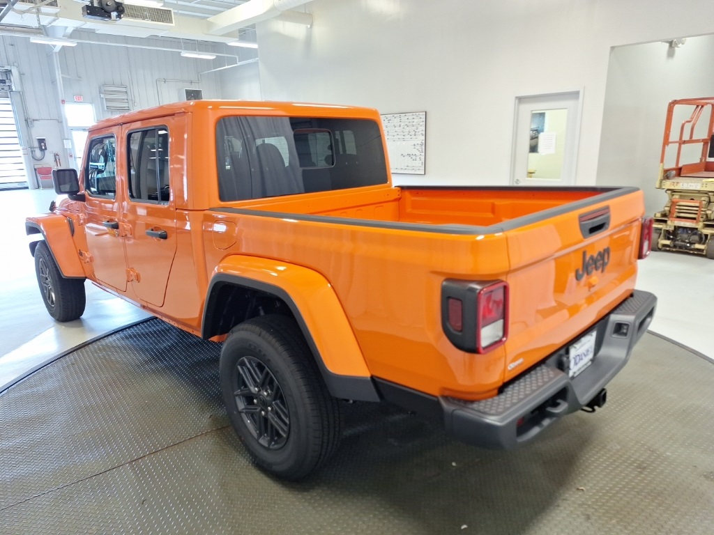 new 2025 Jeep Gladiator car, priced at $47,499