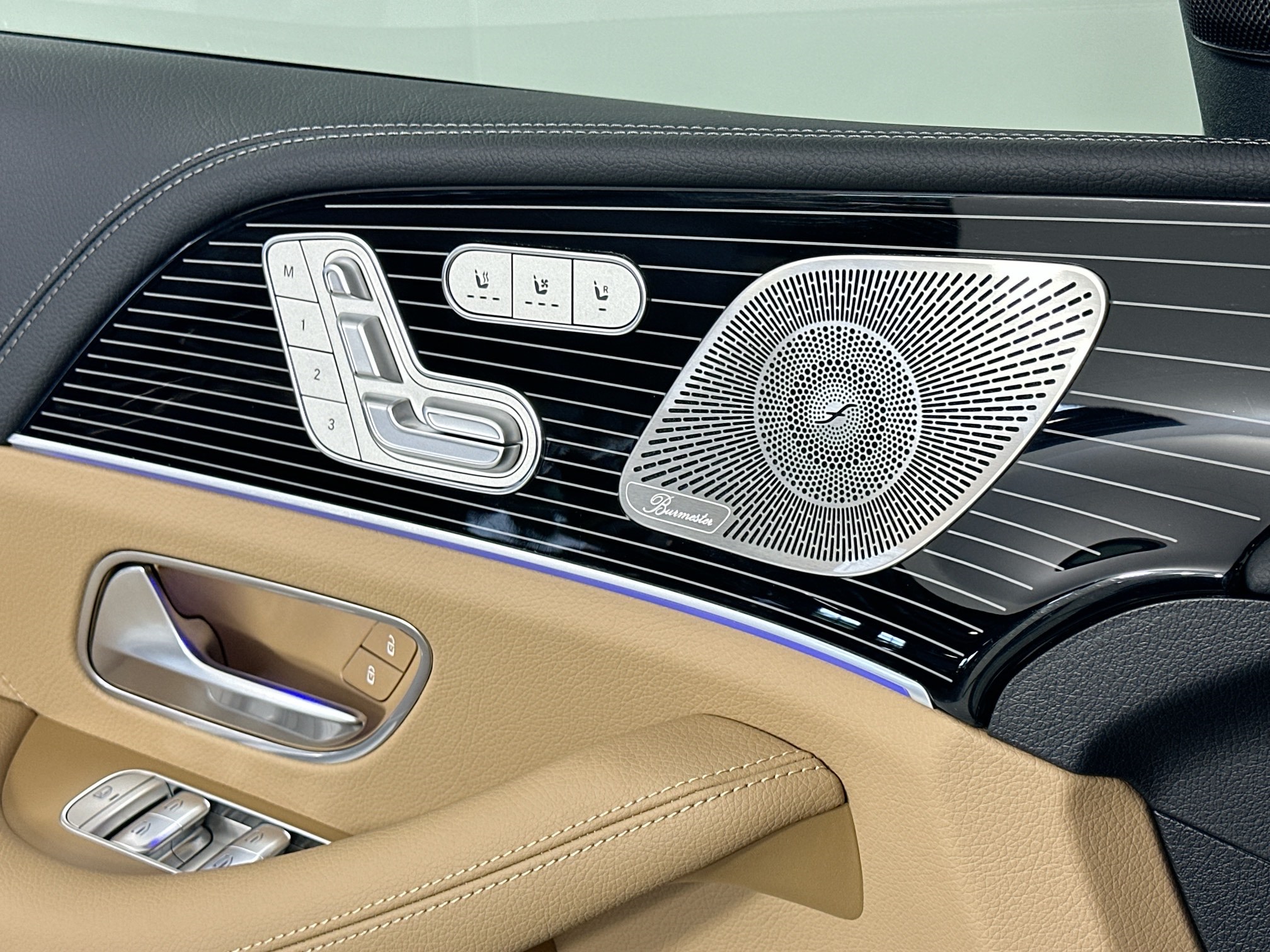 used 2024 Mercedes-Benz GLE car, priced at $87,998