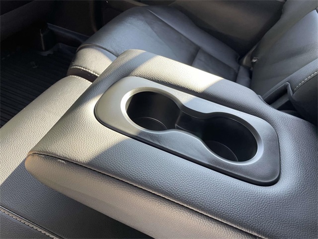 used 2022 Honda Pilot car, priced at $31,567