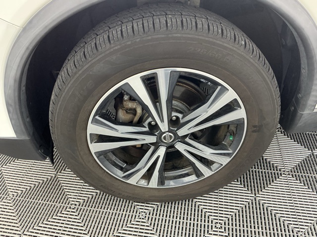 used 2020 Nissan Rogue car, priced at $15,000