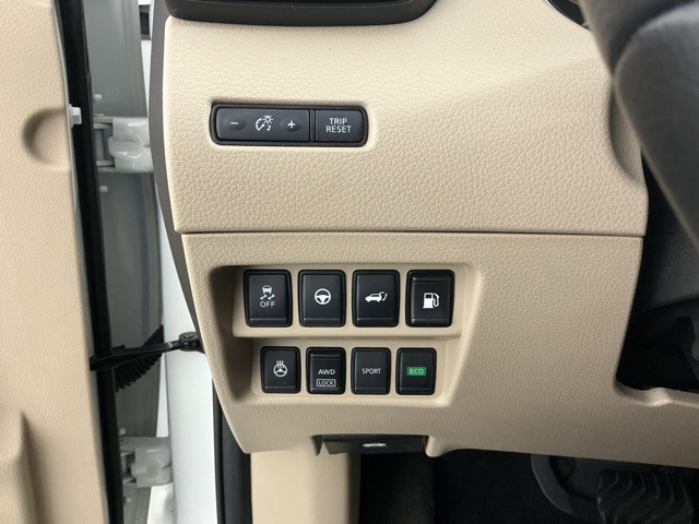 used 2020 Nissan Rogue car, priced at $15,000