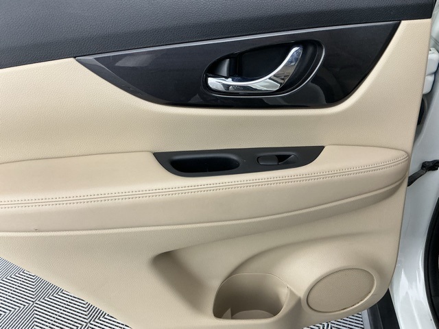 used 2020 Nissan Rogue car, priced at $15,000