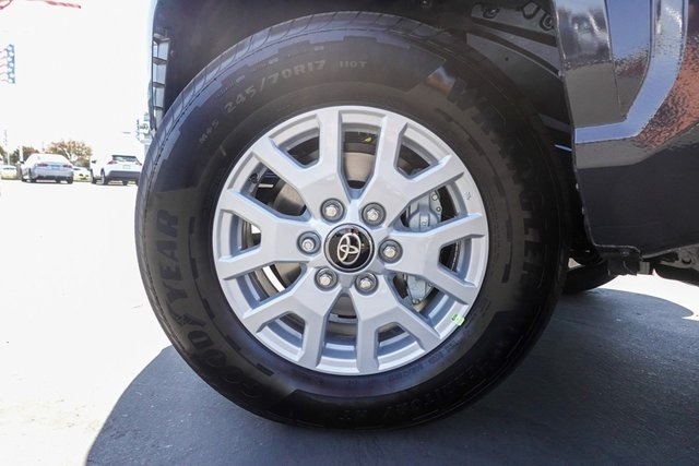 new 2025 Toyota Tacoma car