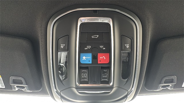 new 2025 Jeep Grand Cherokee car, priced at $42,848