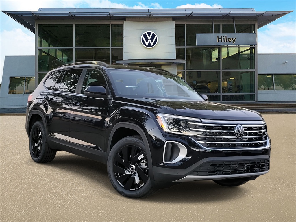 new 2026 Volkswagen Atlas car, priced at $43,685