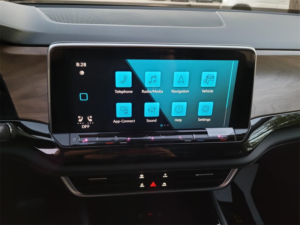 new 2026 Volkswagen Atlas car, priced at $43,685