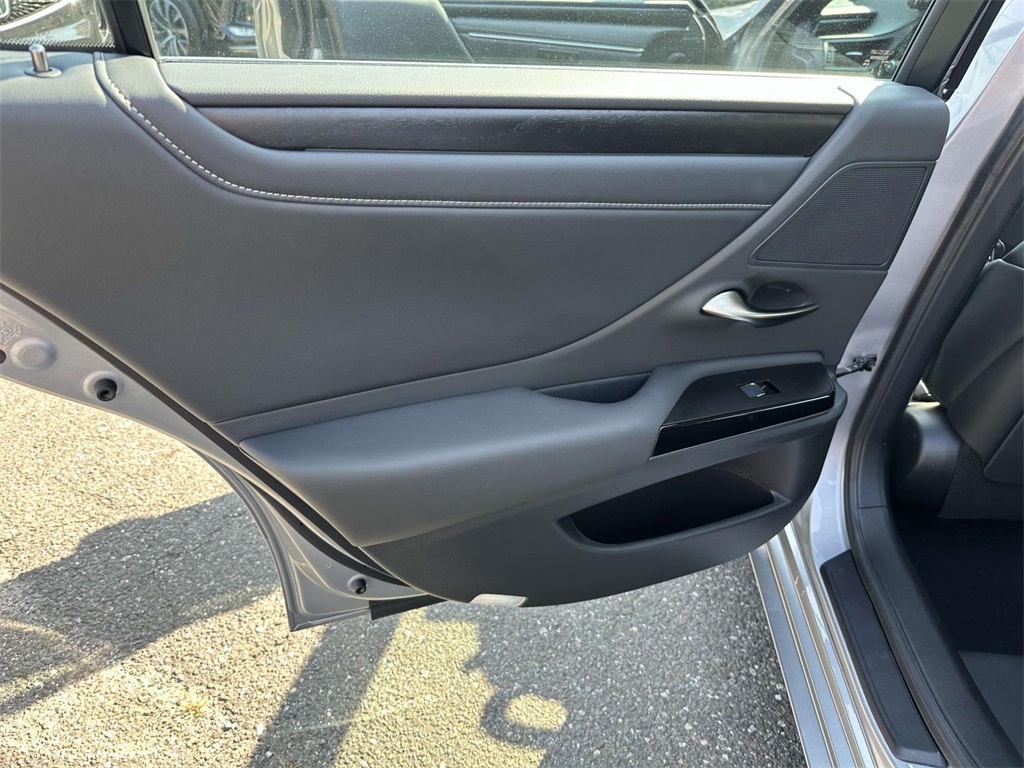 used 2025 Lexus ES car, priced at $51,995