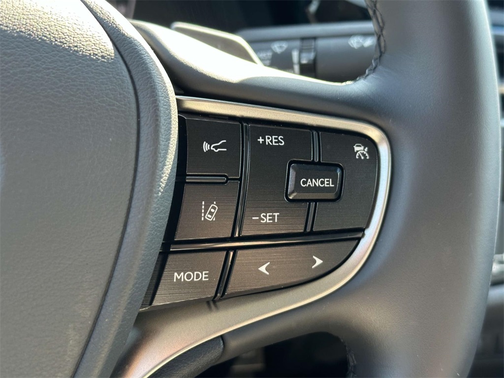 used 2025 Lexus ES car, priced at $51,995
