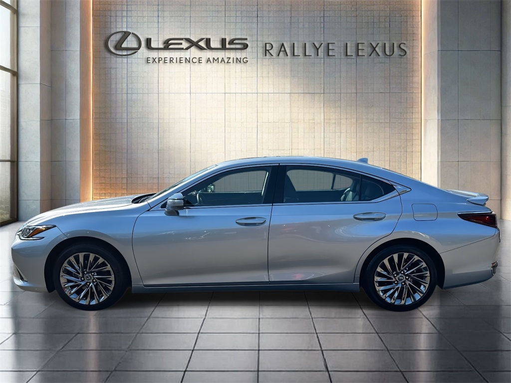 used 2025 Lexus ES car, priced at $51,995