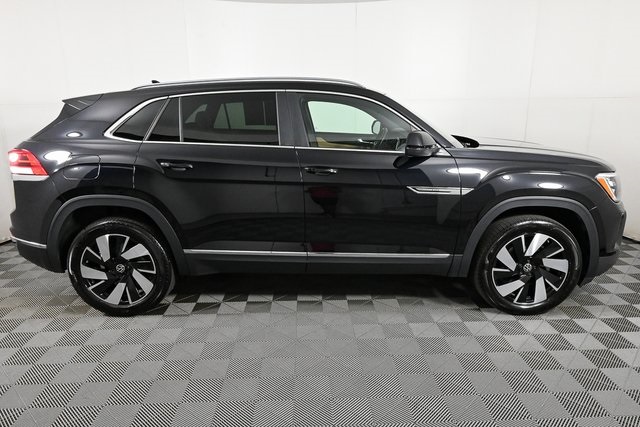 used 2024 Volkswagen Atlas Cross Sport car, priced at $37,900
