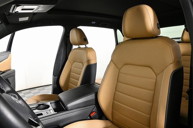 used 2024 Volkswagen Atlas Cross Sport car, priced at $37,900