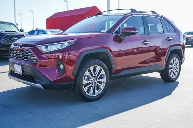 used 2020 Toyota RAV4 car, priced at $24,692