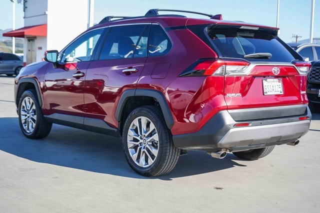 used 2020 Toyota RAV4 car, priced at $24,692