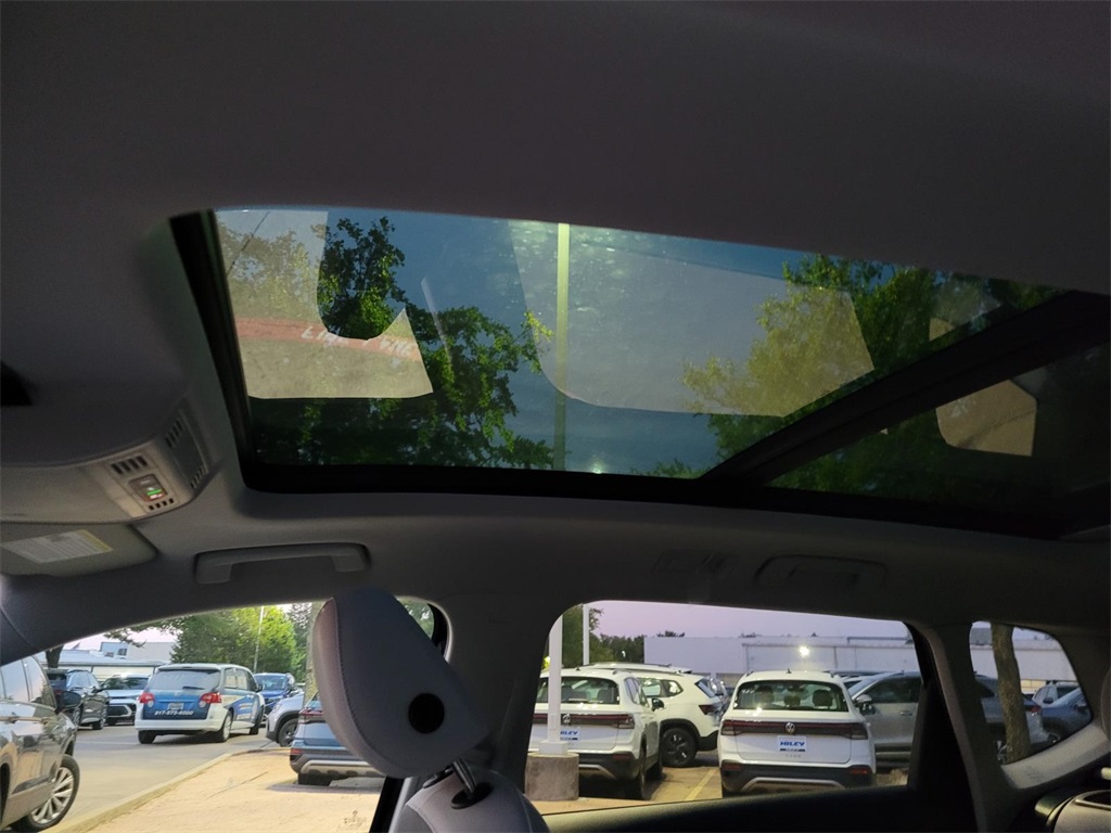new 2025 Volkswagen Taos car, priced at $28,717