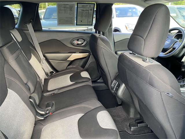 used 2018 Jeep Cherokee car, priced at $14,900