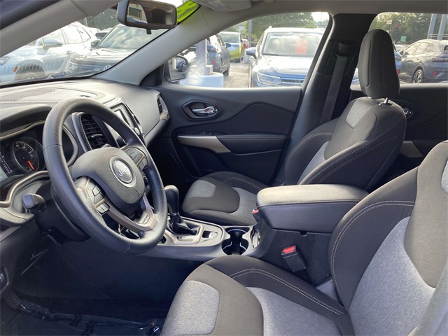 used 2018 Jeep Cherokee car, priced at $14,900
