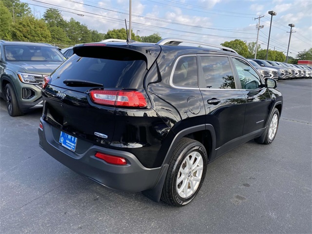 used 2018 Jeep Cherokee car, priced at $14,900
