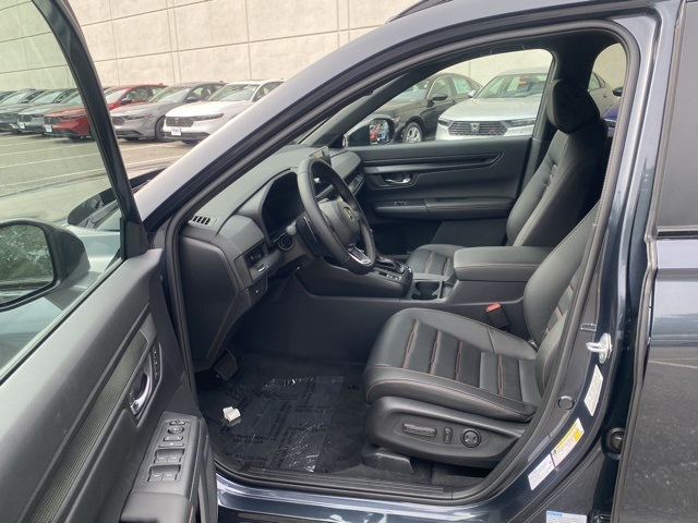 new 2026 Honda CR-V Hybrid car, priced at $39,591