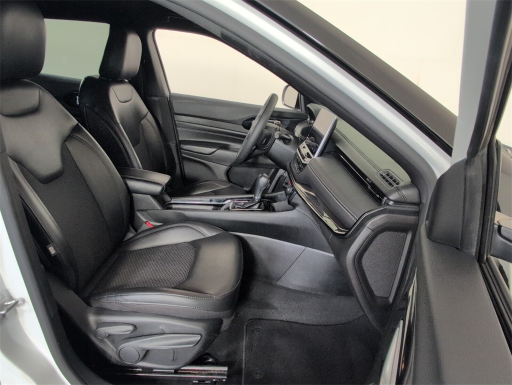 used 2022 Jeep Compass car, priced at $17,800