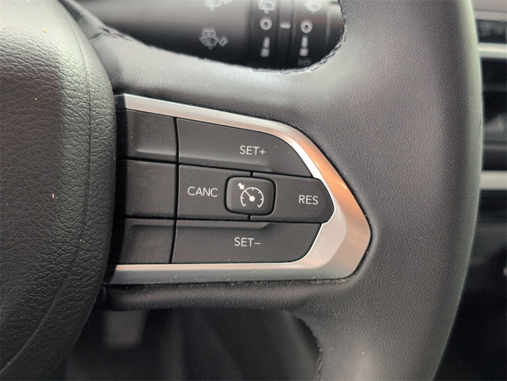 used 2022 Jeep Compass car, priced at $17,800