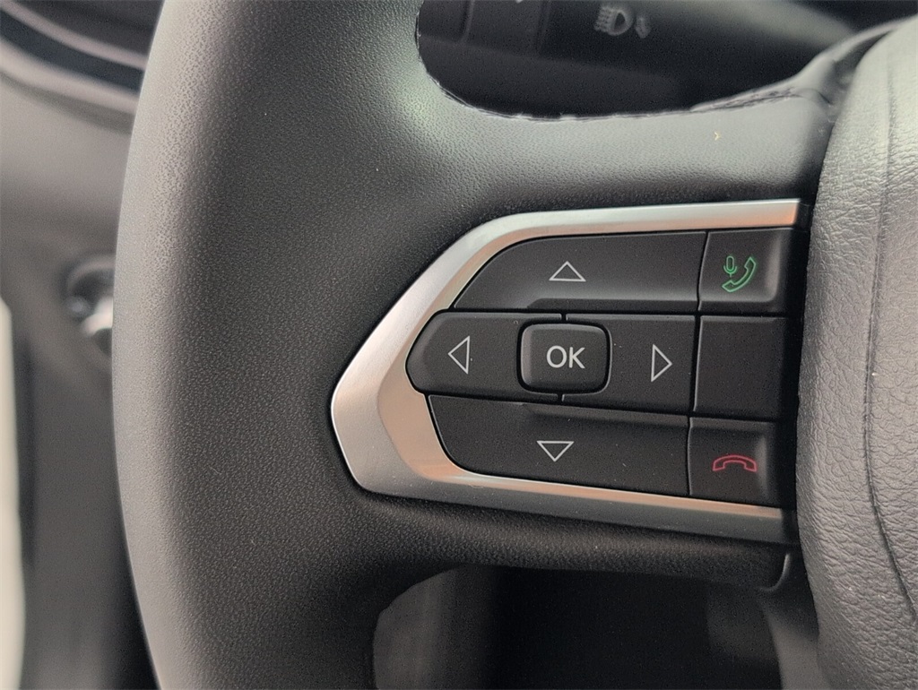used 2022 Jeep Compass car, priced at $17,800