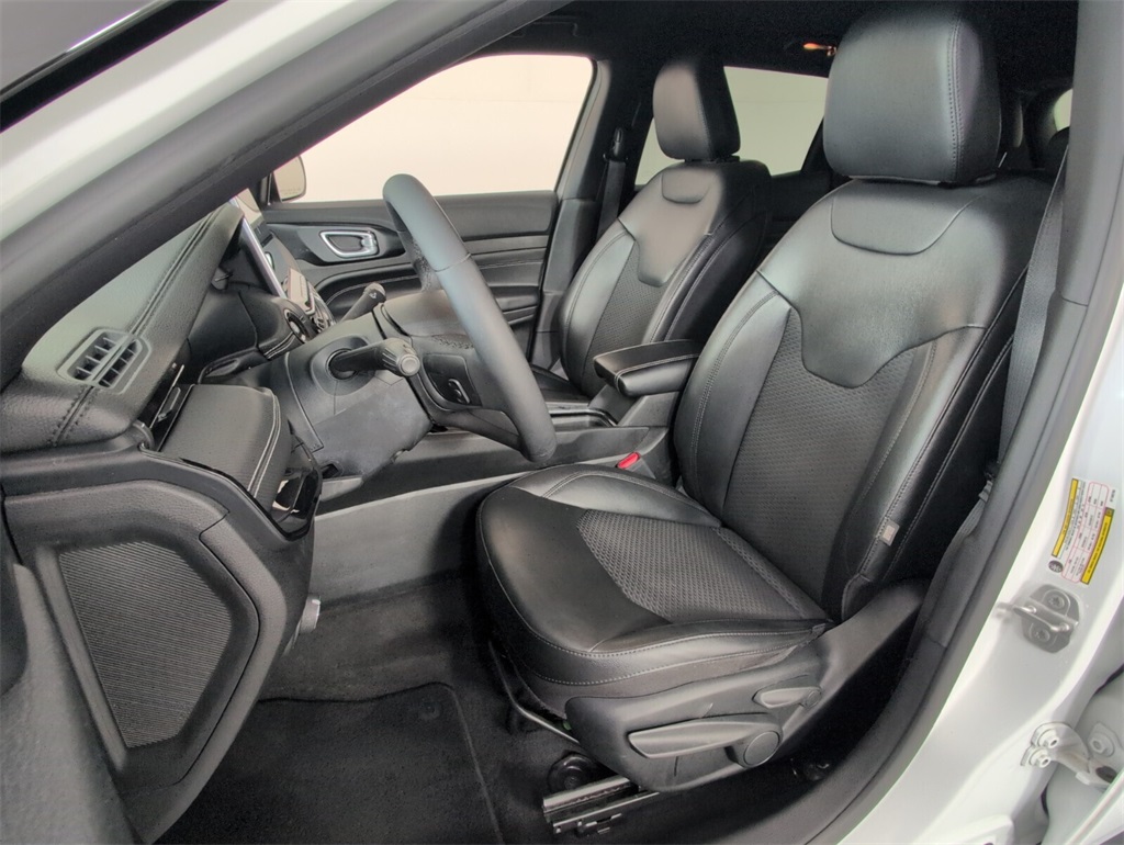 used 2022 Jeep Compass car, priced at $17,800
