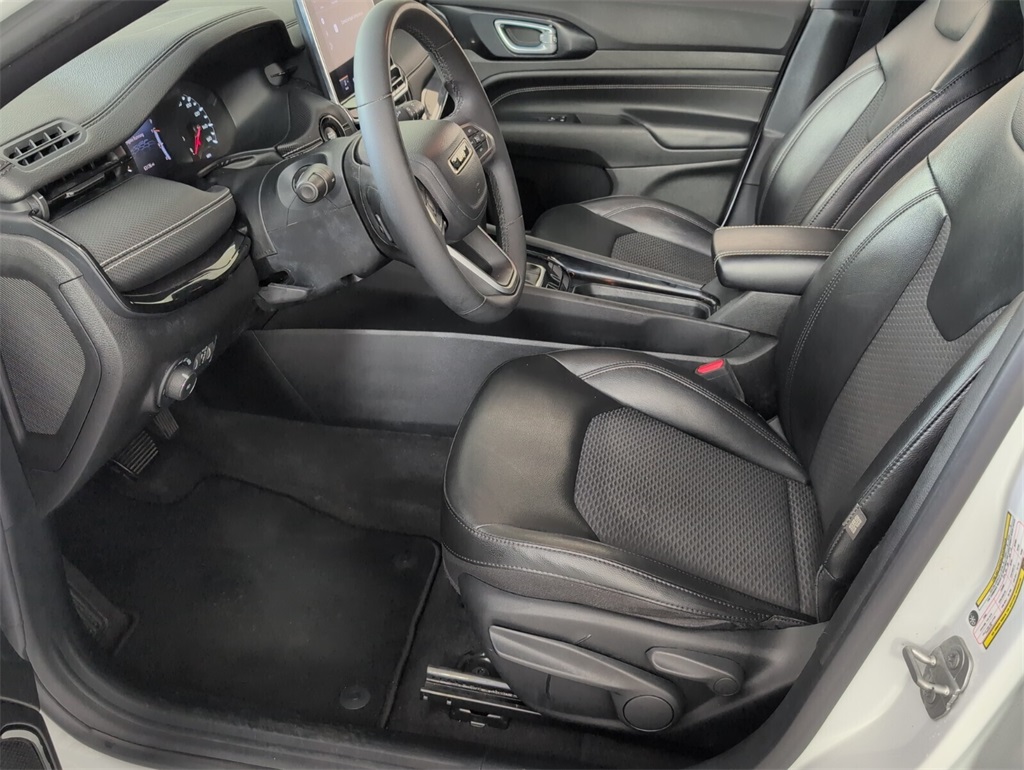 used 2022 Jeep Compass car, priced at $17,800