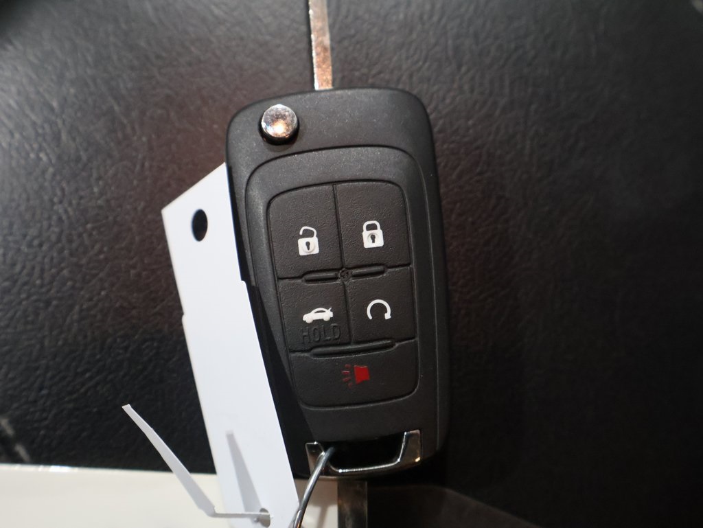 used 2015 Chevrolet Malibu car, priced at $10,000